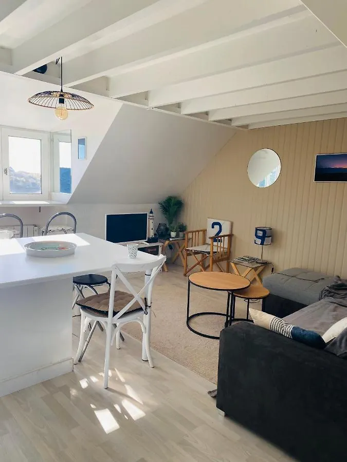T2 - T3 Vue Exceptionnelle - Centre Ville De Dinard Appartement